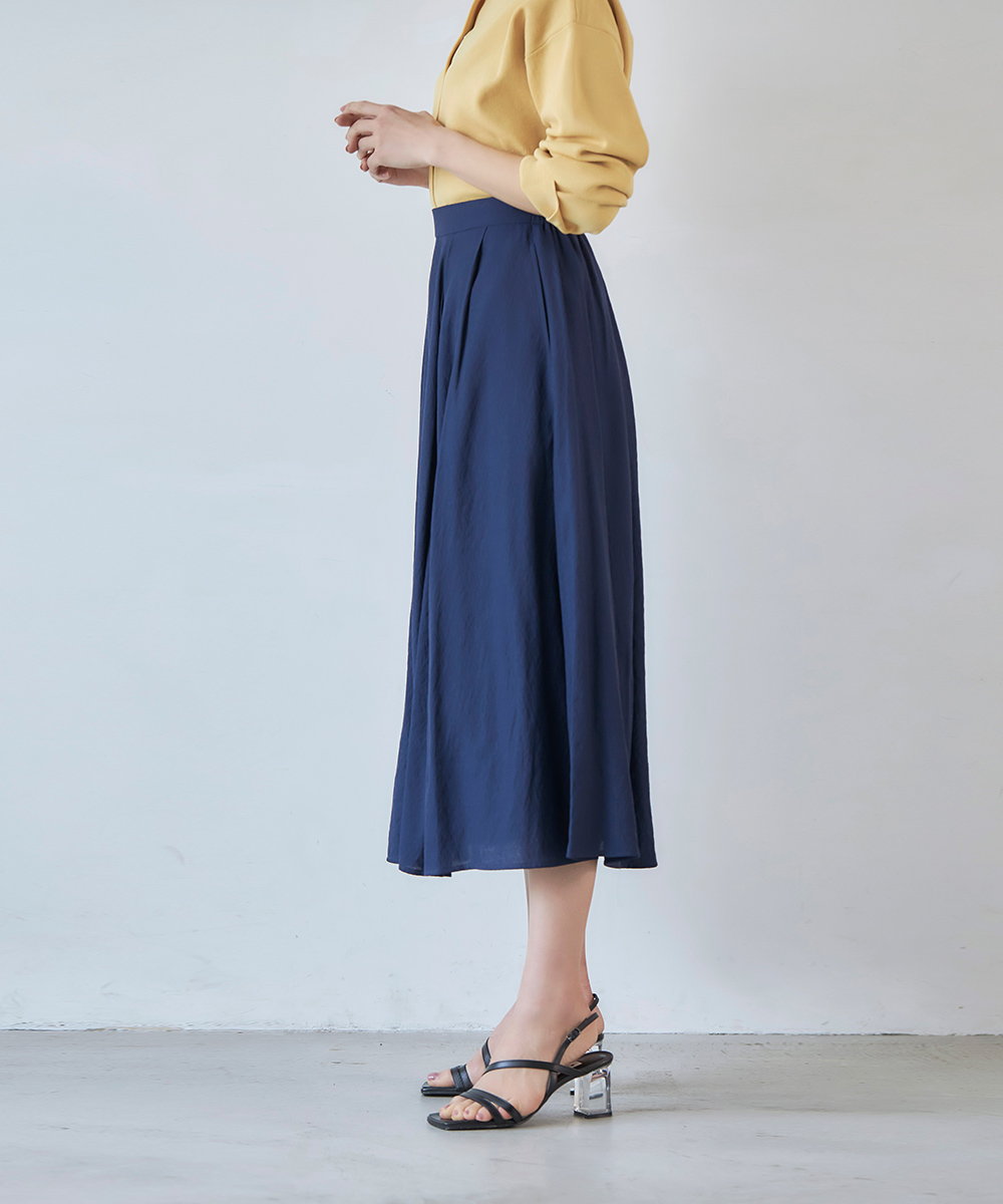 ネイビーブルータックフレアスカート | WEBストア | ファッションレンタル【EDIST. CLOSET】